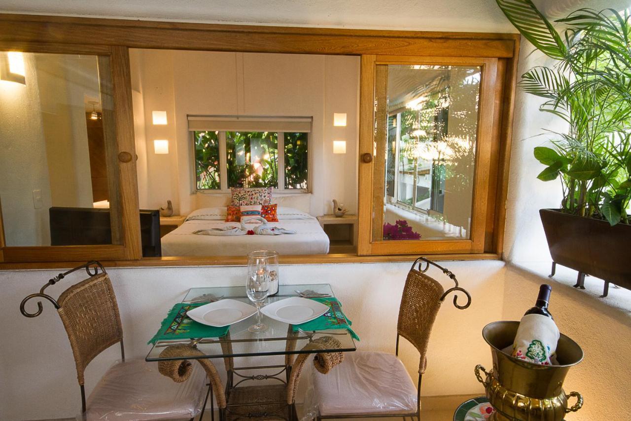 Villas Naomi Zihuatanejo Exterior foto