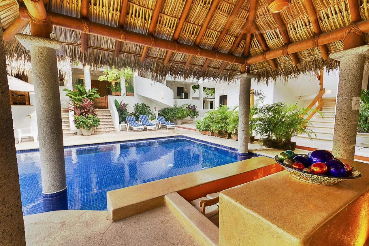 Villas Naomi Zihuatanejo Exterior foto