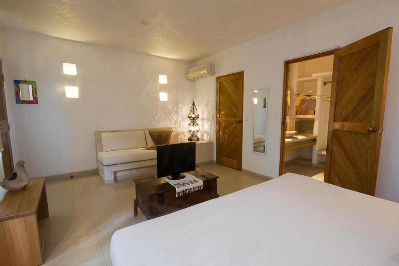 Villas Naomi Zihuatanejo Exterior foto