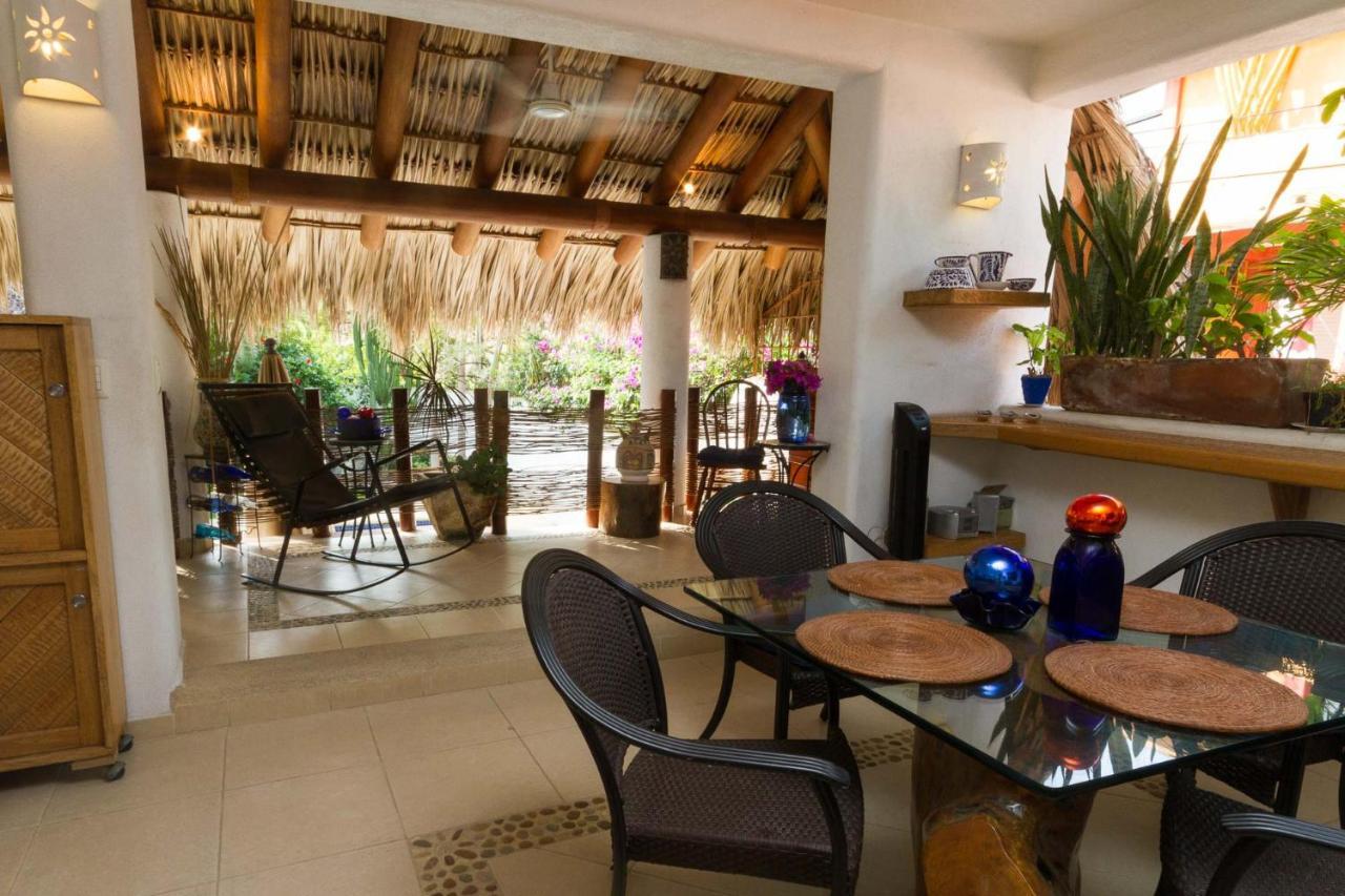 Villas Naomi Zihuatanejo Exterior foto